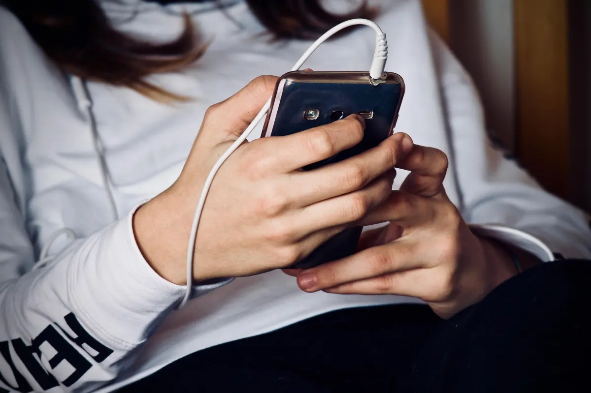 Celular esquentando: quando é normal e quando merece atenção