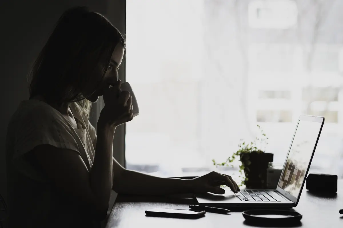 Navegação anônima não deixa você invisível na internet